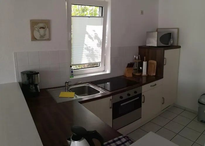 Modern Ausgestattetes Mit Terrasse By Interhome בית נופש *